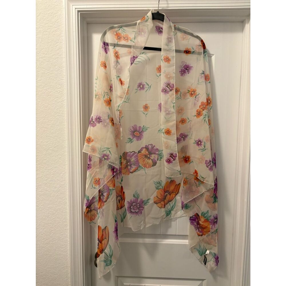 VTG Bijoux Terner Floral Kimono Wrap Scarf in Cream with Orange & Purple Flowers